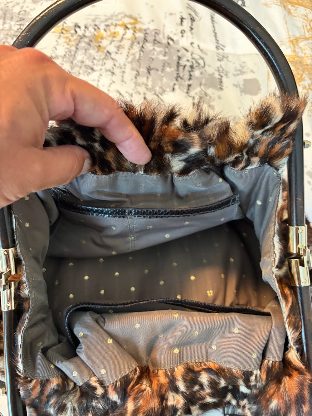 Kate Spade *RARE* Maya Y2K Faux Fur Leopard Print Handbag - Picture 9 of 10